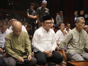 Ceramah di Masjid Salman ITB, Kang Ace Sebut Pentingnya Ketahanan Nasional