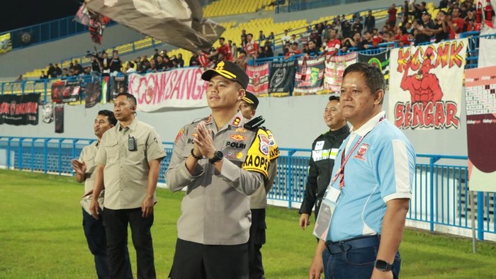 Kapolres Gresik