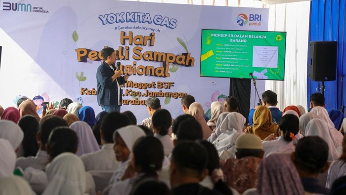 Kegiatan Yok Kita Gas Hari Peduli Sampah BRI Surabaya