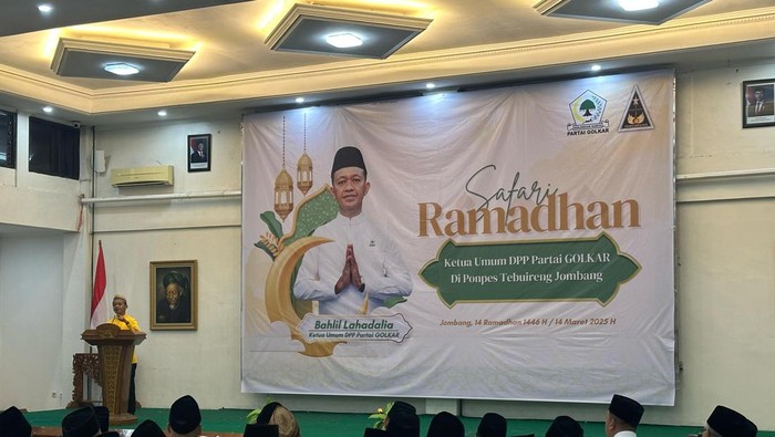 Ketua Umum Golkar Bahlil Lahadalia saat di Ponpes Tebuireng Jombang
