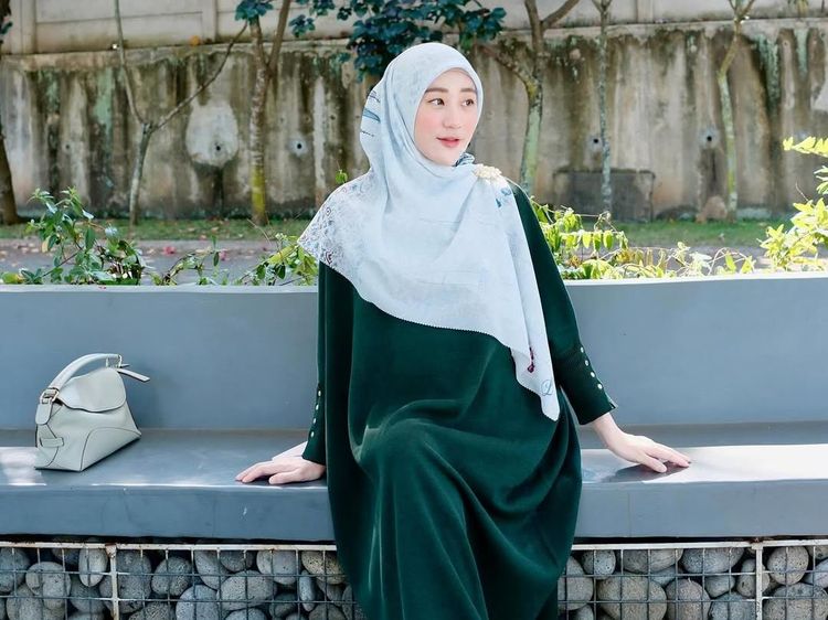 Larissa Chou Kesal Banget Dituding Selingkuh: Bucin Gini!