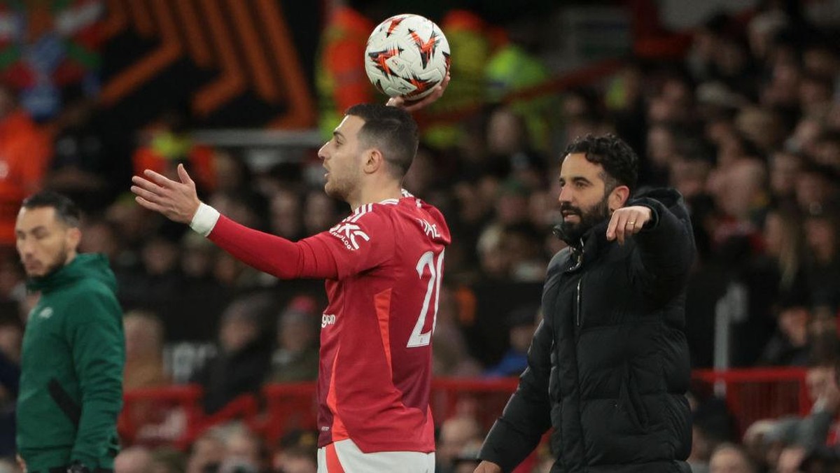 Manchester United-nya Ruben Amorim mulai membaik (Getty Images/Jean Catuffe)