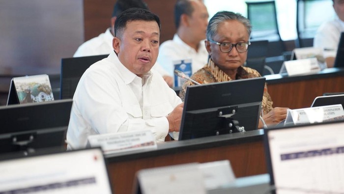 Menteri Pekerjaan Umum (PU) Dody Hanggodo, Menteri Agraria dan Tata Ruang/Kepala Badan Pertanahan Nasional (ATR/BPN) Nusron Wahid.