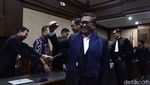 Momen Sekjen PDIP Hasto Kristiyanto Jalani Sidang Dakwaan