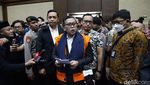 Momen Sekjen PDIP Hasto Kristiyanto Jalani Sidang Dakwaan