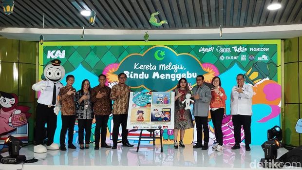 Peluncuran Branding Tematik Ramadan-Lebaran 2025 di Stasiun Gambir, Jakarta Pusat, Jumat (14/3/2025).