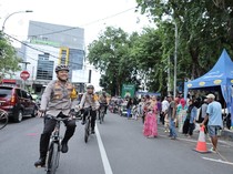 Kapolres Lamongan Pimpin Patroli Bersepeda Pastikan Keamanan Jelang Berbuka