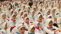 BSI memberikan santunan kepada 4.444 anak yatim sebagai bentuk syukur perseroan atas kinerja perseroan tahun 2024 yang solid dan tumbuh di atas rerata industri. 
