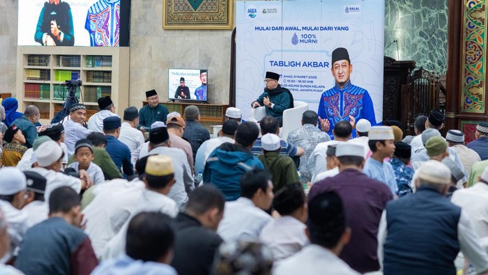 Tabligh Akbar bersama AQUA