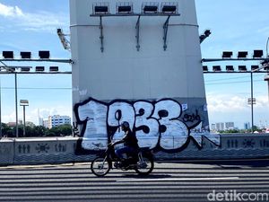 Tulisan 1933 Kotori Flyover Pasupati Bandung