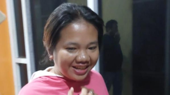 Alisia Najwa (23) diduga tersasar tak tahu arah, mengaku hendak berbuka dengan keluarga di Kertapati Palembang.