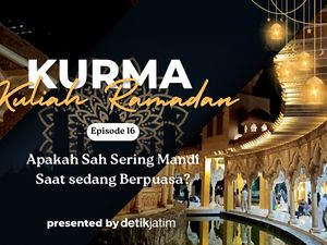 Apakah Sah Sering Mandi Saat Sedang Berpuasa?