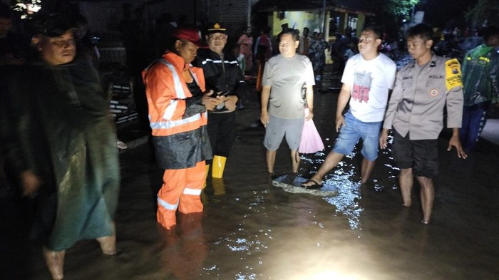 banjir di madiun terjang 5 desa
