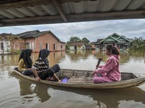 Desa di Jambi Terendam Banjir Akibat Sungai Meluap