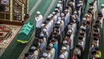 Jenazah Mantan Gubernur Maluku Utara Abdul Gani Kasuba Dikebumikan