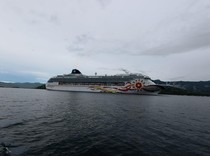 Kapal Pesiar Norwegian Sun Bawa 1.633 Wisatawan ke Labuan Bajo