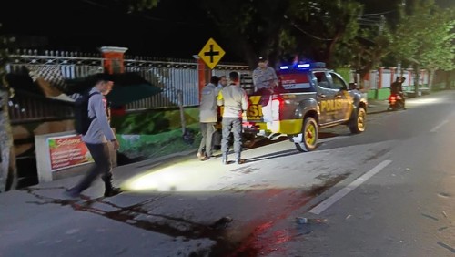 Lokasi kejadian pembacokan dua pemuda yang menewaskan satu orang dan satu lainnya luka-luka di depan SMAN 4 Kota Bima, Sabtu, (15/3/2025).