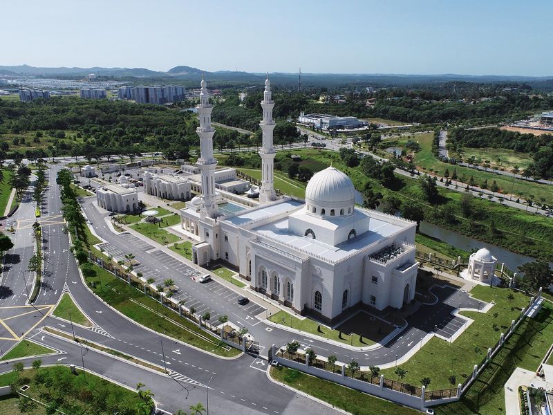 Masjid Sri Sendayana di Malaysia