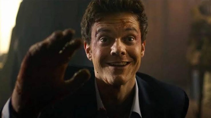 Novocaine Cuplikan adegan dalam film Novocaine (2025).