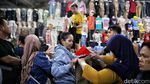 Pasar Tanah Abang Mulai Ramai Jelang Lebaran