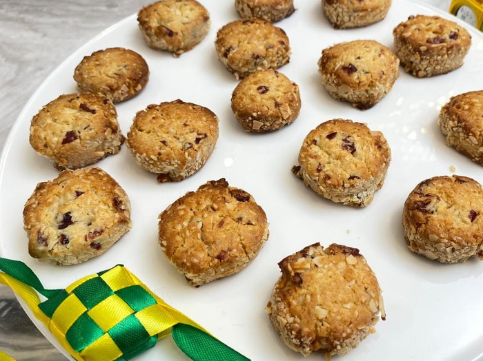 Resep Cranberry Cheese Cookies