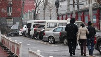 Sehingga terjadi perubahan cuaca dari hujan menjadi salju dengan suhu berkisar 6 derajat pada siang hari hingga minus 2 derajat Celcius pada malam hari.