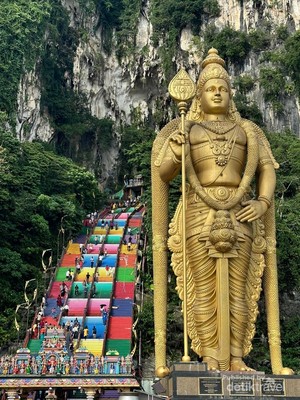 Belum Sah ke Malaysia Kalau Belum Jalan-jalan ke Batu Caves