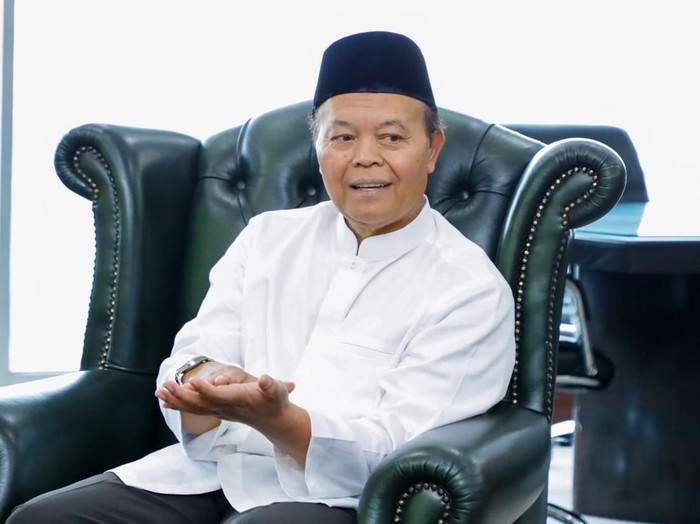 Wakil MPR RI Hidayat Nur Wahid (HNW)