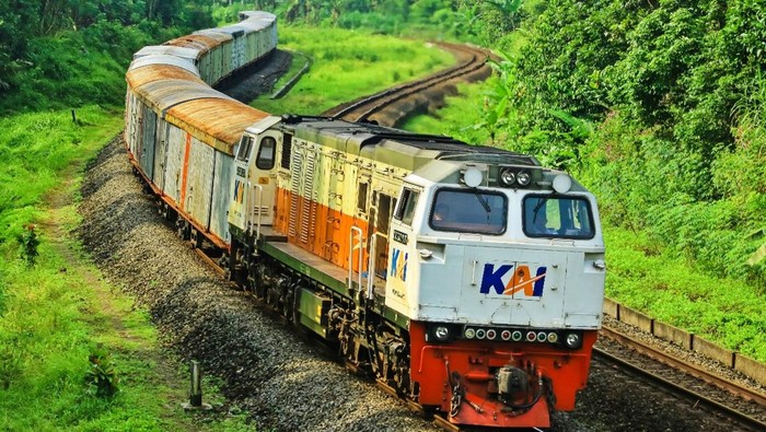 KAI mencatat sepanjang Januari hingga Februari 2025, angkutan hasil perkebunan.