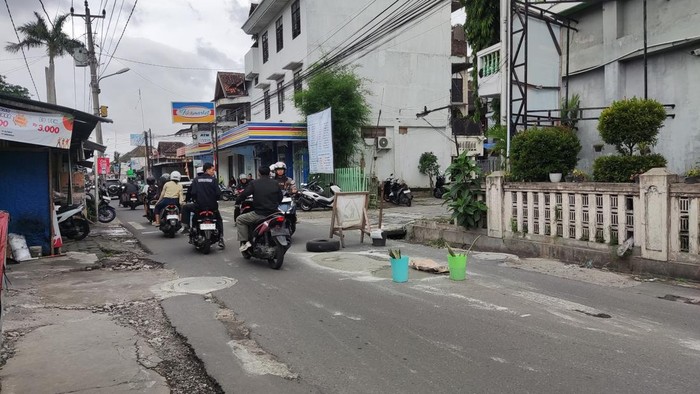 Lokasi kecelakaan dekat mini market di Concat, Sleman, Minggu (16/3/2025).