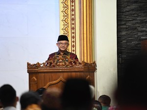 Soal Tunjangan Guru Honorer, Mendikdasmen: Bakal Ditransfer Langsung Rp 300 Ribu/Bulan
