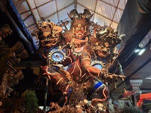 Angkara, Ogoh-ogoh dari Limbah Kaca Gambarkan Manusia Zaman Kali Yuga