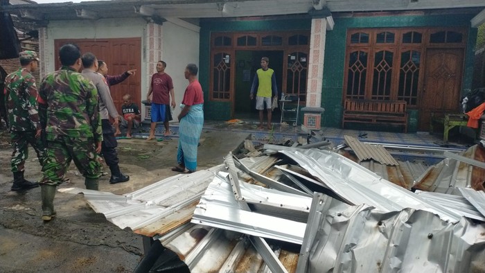 puting beliung Ngawi