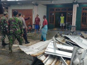 Puting Beliung Terjang Ngawi, 12 Rumah Porak Poranda