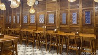 Mereka punya area indoor yang cocok untuk buka puasa bersama rombongan keluarga. Kurang lebih bisa menampung 40 pengunjung. Foto: Detikcom / Atiqa Rana