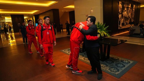 Rombongan skuad Timnas Indonesia dari Jakarta sudah dilepas PSSI untuk terbang ke Australia. Skuad Garuda kembali mencoba mengejar impian ke Piala Dunia 2026.