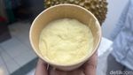 Unik! Jajan Dessert dan Sandwich Durian Monthong Lewat ATM