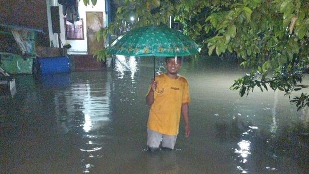 Banjir di kawasan megare ngelom sepanjang sidoarjo