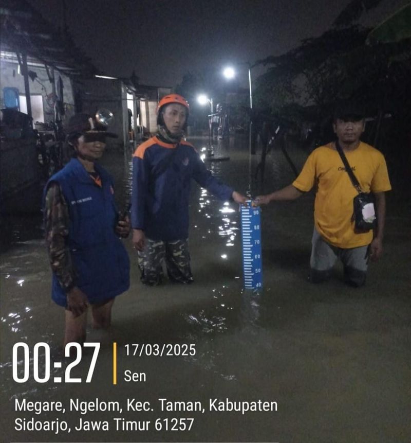 Banjir di kawasan megare ngelom sepanjang sidoarjo