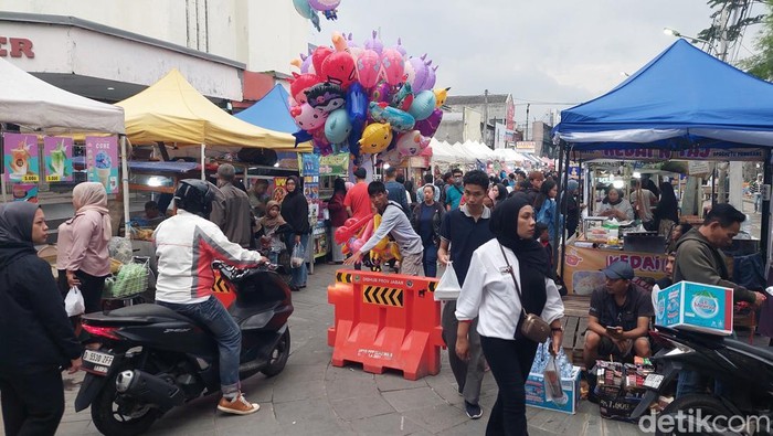Bazar Ramadan di Kawasan Alun-alun Cimahi Tak Berizin