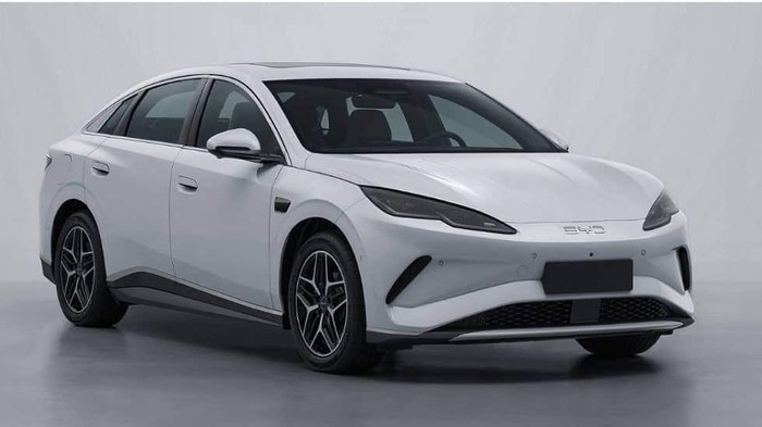 BYD Seal 06
