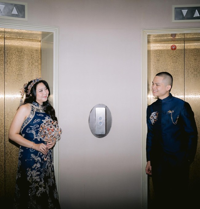 Sebelum memilih melanjutkan hubungan ke arah yang lebih serius, Cellos dan Natasha diketahui telah berpacaran selama 7 tahun. Pada Desember 2024 lalu Cellos  melamar Natasha dengan romantis. Foto: Instagram/@natashaput