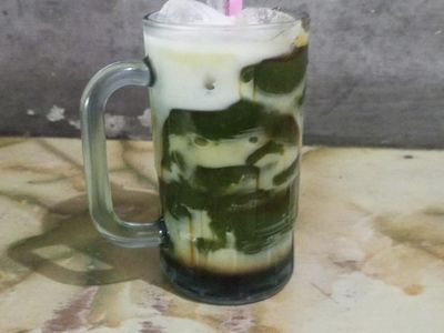 Segar! 20 Es Cincau Hijau Rp 5.000an untuk Buka Puasa