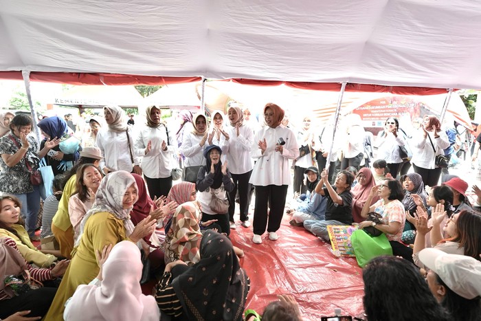 Gandeng Swasta dan Filantropi, DWP Kemensos Bantu Korban Banjir Bekasi