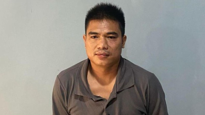 Hendika diamankan polisi usai melarikam istri orang di Jambi