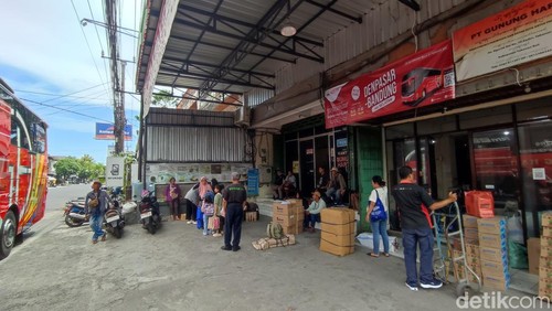 Suasana di kantor PT Gunung Harta, Jalan Ngurai Rai, Kecamatan Kediri, Tabanan pada Senin (17/3/2024). (Foto: Ahmad Firizqi Irwan/detikBali).