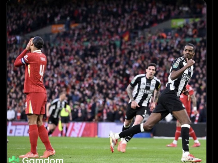 Meme Liverpool vs Newcastle