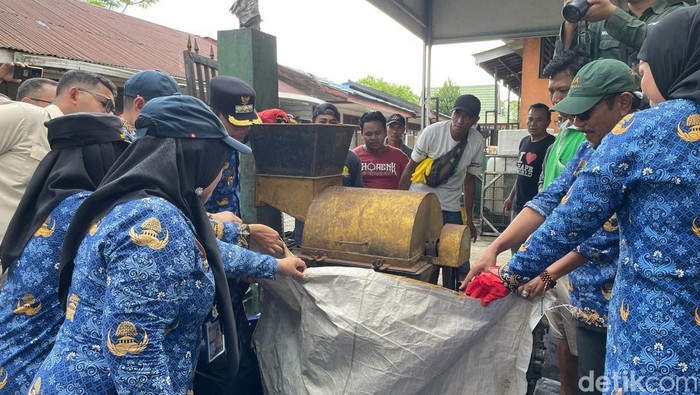 Pemkot Banjarmasin Perang Lawan Sampah, Senjatanya Mesin Pencacah