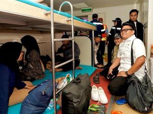 Pantau Kesiapan Arus Mudik, Pimpinan MPR Naik Kapal Laut Bareng Warga