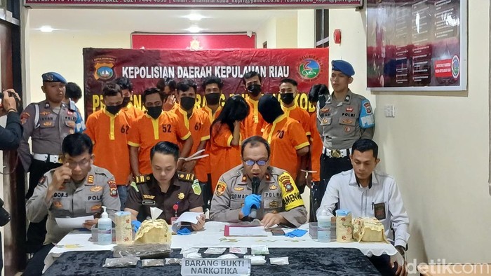 Polisi menangkap 11 Kurir di Batam selama periode Februari-Maret 2025.(Alamudin Hamapu/detikSumut)